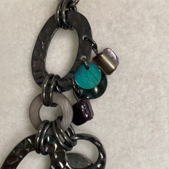 Edgy Gunmetal Hammered Textured Loop Linked Chain Necklace Purple Teal Vintage - Picture 14 of 16